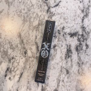 KVD Kat Bon D Vinyl Lip Cream Lip Gloss - Tulip